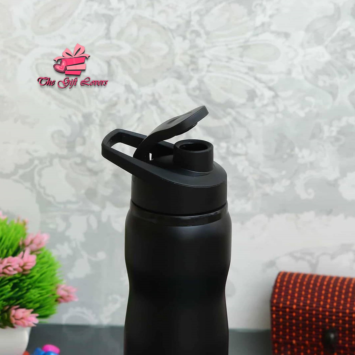 Personalized Sipper Bottle with Name Engraving