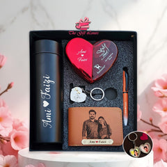 Personalized Sketch Wallet Hamper