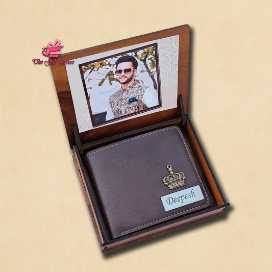 Italian Leather Wallet With Themed Wooden Box