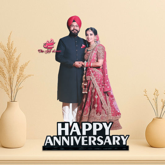 Customized MDF Wooden Couple Cutout Standee
